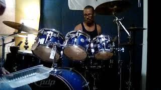 The cranberries " zombies "  drum cover James Alderman