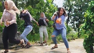 BUSHMAN PRANK : THEY SCREAMED AND RAN FAST || Bushman Prank Indonesia Reaction 2025, Funny Prank