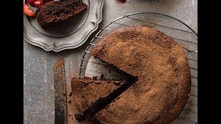 Simple Flourless Chocolate Cake