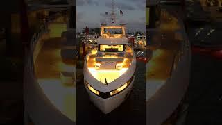 AZIMUT Yacht "Floating Mansion"