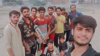 Allhumdulilah is Sunday jetay bat or trophy️/Meri captaincy me/kisne Kiya zyada score 