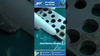 Metal Surface Cleaning With CO₂ Dry Ice