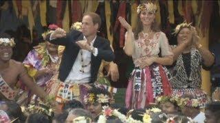 Prince William and Kate Middleton dancing