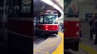 Toronto Union Station StreetCar Loop #street #car #toronto #union #carway #streetcar #streetpass