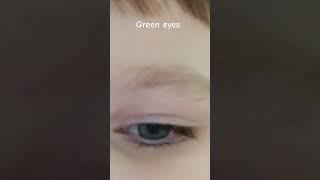 Green eyes