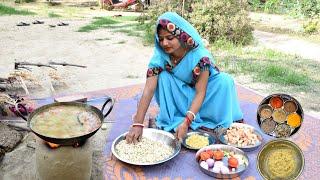 हमारे गाँव का देशी पकवान जो खाएं भूल न पाए |जी ललचाये रहा न जाये रेसिपी |Manisha Village Real Vlog