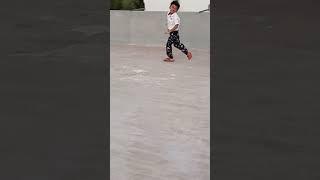 Funny Status|| भूतिया पतंग || Monster Kite || How to fly Kites in Sky / Kite flying Tutorial.