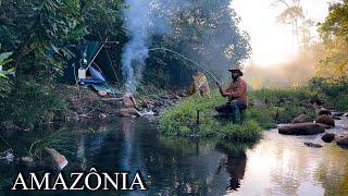 ACAMPEI em um VALE PERIGOSO um verdadeiro AQUÁRIO natural muito MORCEGO  ONÇA  e PEIXES