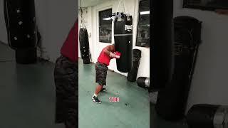 How to Control Your Opponent: Inside Boxing Pro Technique #boxingtraining #boxing #youtubeshorts