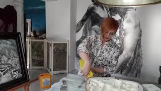 Барельеф в домашних условиях PUFAS логотип. Моделирование рельефа из шпаклевки.  3D Скульптура.