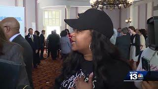 Sister of Nathaniel Woods confronts Alabama Governor Kay Ivey