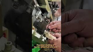 Toy wheel assembly riveting machine is a highly efficient automated equipment