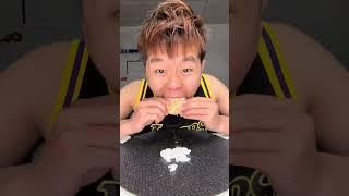 Today I only eat one orange, the rice is still a small bowl, the dried rice man, the rice fairy,