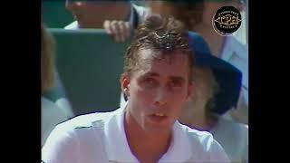 Here is the second set of the 1984 Roland Garros final between McEnroe and Lendl. Enjoy watching!!!