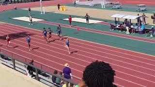 ABBY STEINER WITH A WIND OF -5.6 OMG 200M  !