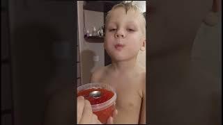Кайфовать нужно всегда #житьвкайф #новыйгод #икра #Жоржик #Жорж