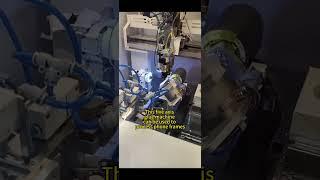 This five axis glue machine can be used to process phone frames.