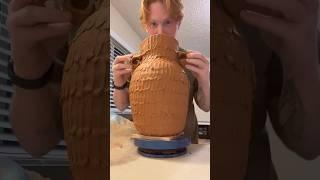 How I make my coil pots! #pottery #ceramics #handbuilding