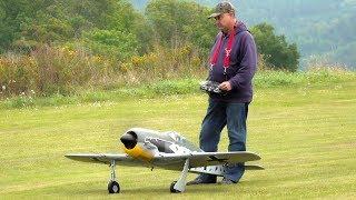 RC FOCKE WULF FW 190 // AMAZING SOUND RC AIRPLANE // TOP FLIGHT