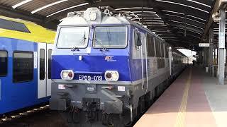 Intercity mit Ellok EP09, Ausfahrt @ Katowice