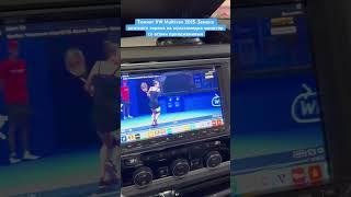Тюнинг VW Multivan 2015. Замена штатного экрана на мультимедиа монитор со всеми приложениями