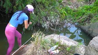 100塊不限時間釣魚，美女找到便宜的魚池釣魚，同行是冤家呀！【女钓友微微】#钓鱼