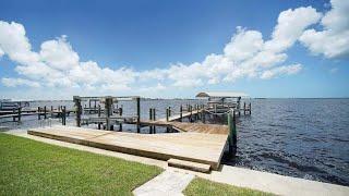 Vacation rental Villa River Star - direct on the River in Cape Coral