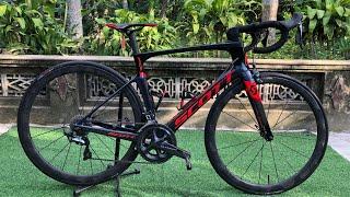 Xe Đạp Đua Carbon SCOTT FOI-Khung càng bánh xe carbon - Full group Ultegra R8000- Xe Rất Đẹp Và Mới