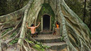I Transformed a Giant Tree Stump into a Cozy Survival Shelter for 5 Days