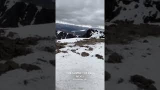 Brett may runs up to the top of Ben Nevis bare chested with 60kg back pack on decca beware ️ 