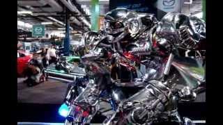 Funniest Robot In The World EVER! KING ROBOTA 2013