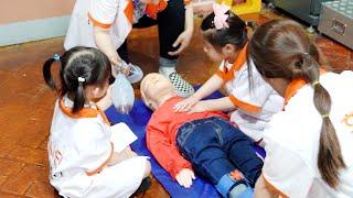 Seoeun want to the Children's Experience Center