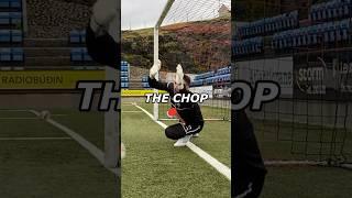 How NOT To Dive As A Goalkeeper  #Goalkeeping #GoalkeeperTips #Shorts