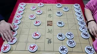 Cờ tướng đường phố: Người đẹp chơi cờ tướng không giống ai