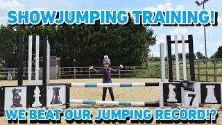 SHOWJUMP TRAINING ARENA HIRE WITH TWO PONIES - WE BEAT OUR JUMPING RECORD!?