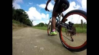 Mountain Bike Pedal Na Trilha