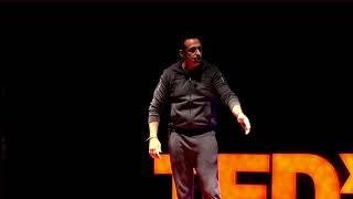 Breaking The Wall | Samir Kapoor | TEDxSIUKirkee