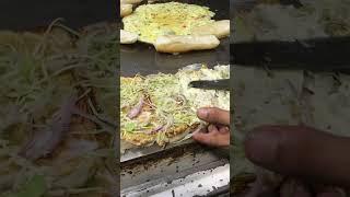#Andy wala Burger #streetfood #lahorefood #foodiehunter #lahore #food #pakistanifood#bankstoplahore