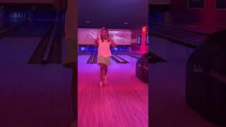 Bowlero 