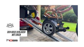 Den hoss Elektrorollstuhl verladen mit Erich |  Loading the hoss into a car with Erich