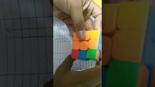 How to solve Rubik's Cube in 4 Step #tricks #shorts #shortvideo #trending  #subscribe