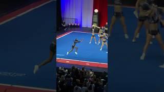 Bounce back tumbling pass#cheer #tumbling