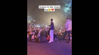 Insaan bi kia cheez ft crowd with 2Talhas - #talhaanjum #talhahyunus