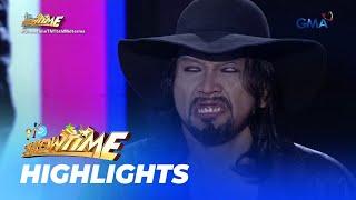 It's Showtime: WWE legend na si 'UNDERTAKER,' nasa 'It's Showtime' na! (Kalokalike)