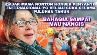 PULUHAN TAHUN NGE FANS SAMA PENYANYI INI, ALHAMDULILLAH BISA AJAK MAMA LIHAT LANGSUNG DIA NYANYI