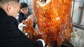 Shocking, deep pit firewood roasted big pig, Chinese food!