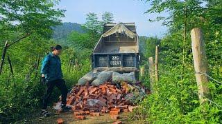 The process of transporting construction materials for a new house - Living alone in the wild