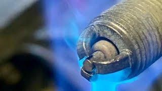 Свечи NGK с длинной резьбой на змз V8 и змз 402