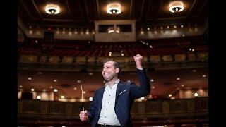 Meet the Detroit Symphony Orchestra's new music director