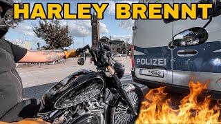 Achtung, Kontrolle auf den Harley days. Mit den Harleys in Hamburg.